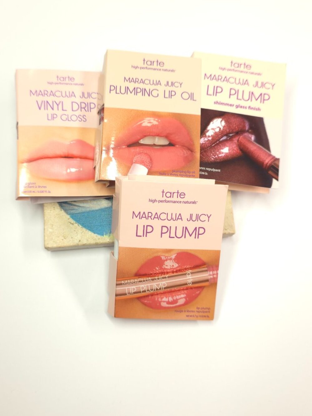 TARTE MARACUJA SHIMMER JUICY LIP PLUMP/PLUMPING LIP OIL/VINYL DRIP